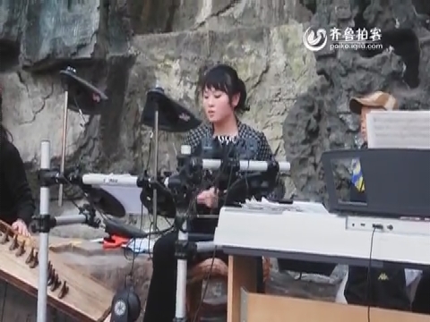 <em>打架子鼓</em>的北朝鲜美女_齐鲁拍客_齐鲁网